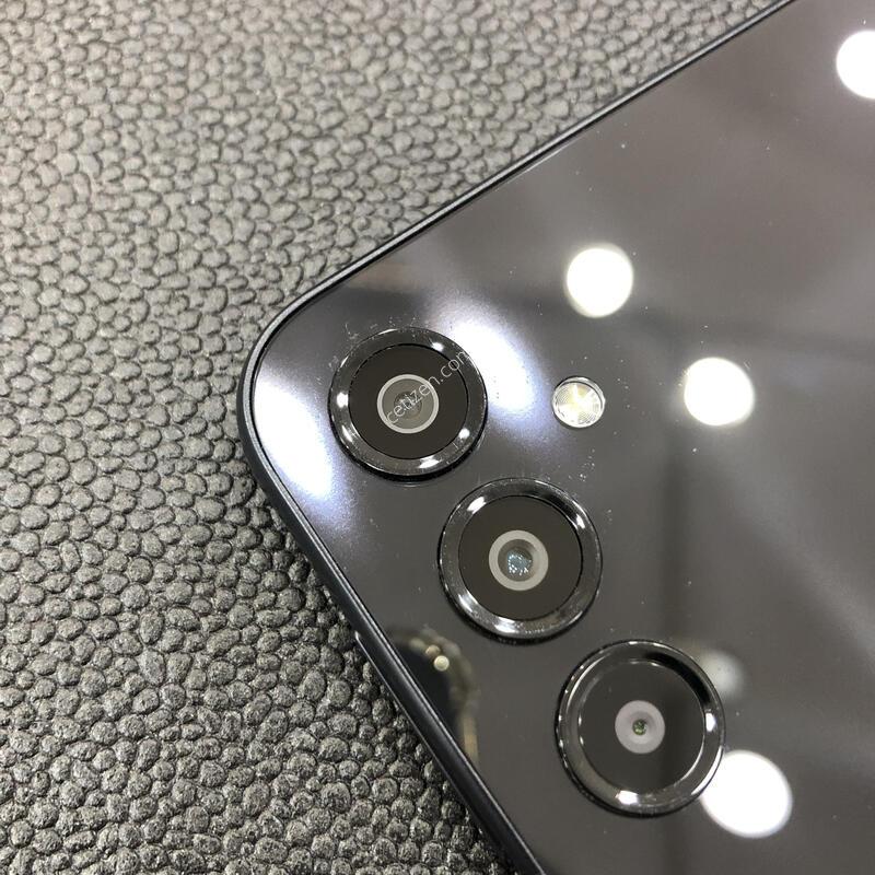 ������A24 ����,�ܰ� ����� �ֻ�,���� ���⽺,�׵θ� ƯA��