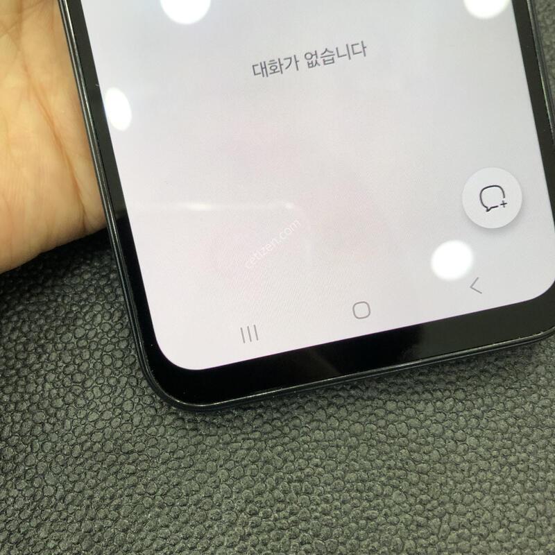 ������A24 ����,�ܰ� ����� �ֻ�,���� ���⽺,�׵θ� ƯA��