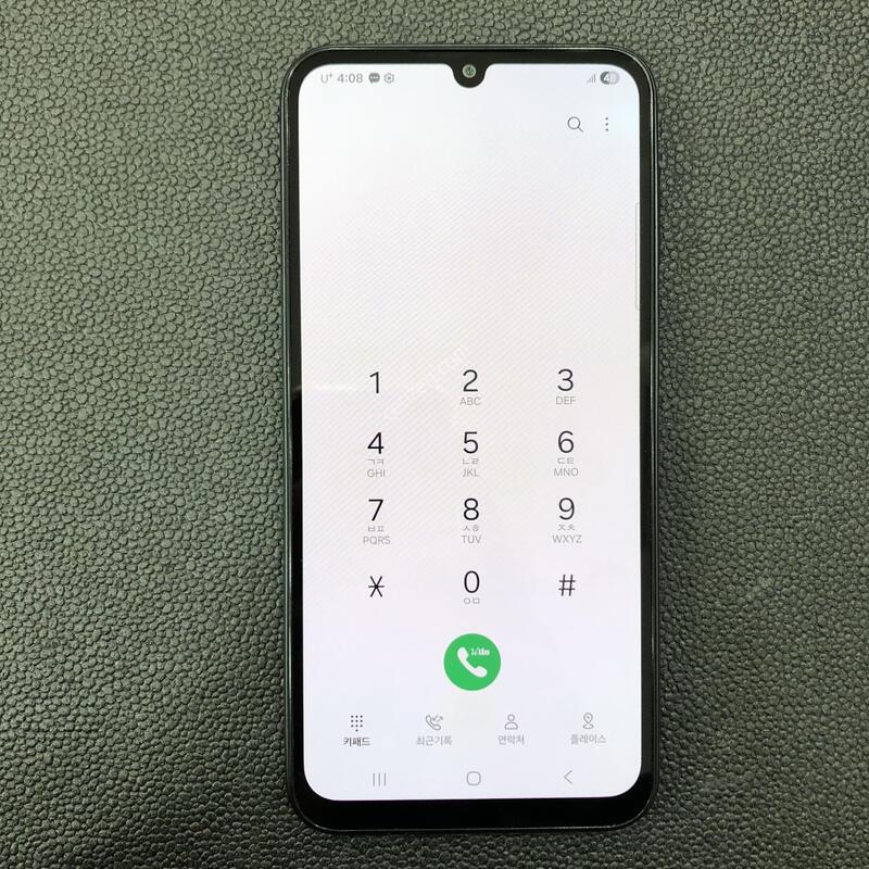 ������A24 ����,�ܰ� ����� �ֻ�,���� ���⽺,�׵θ� ƯA��