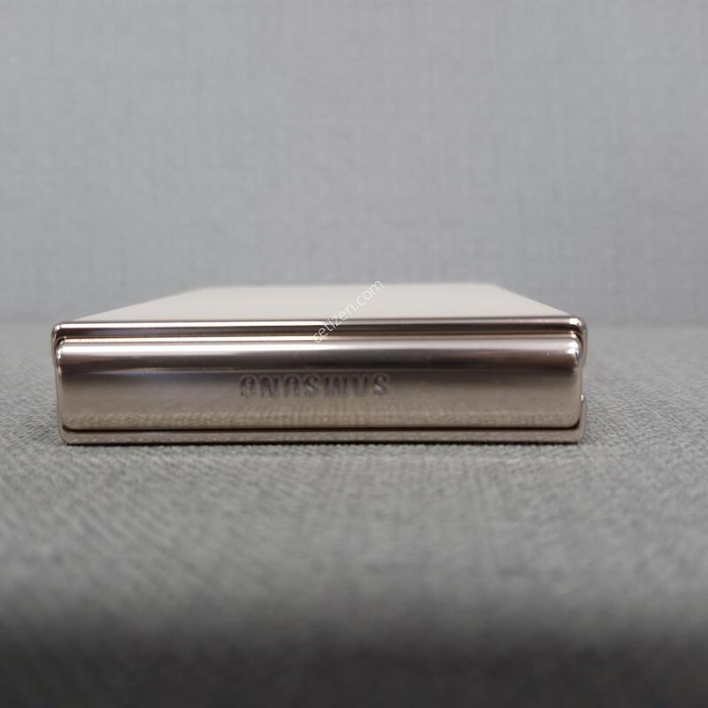 Z �ø�4 256G �Ǹ��մϴ�