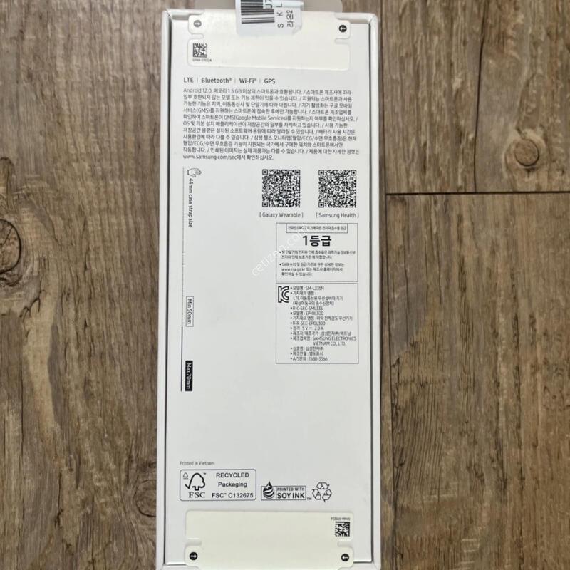 �̰��� �����ÿ�ġ8 44mm �ǹ� 1�� �Ⱦƿ�~