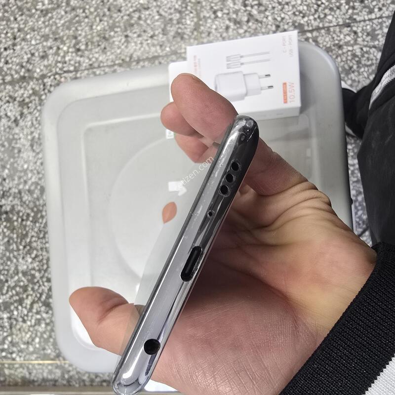 SK Q920 128G ȭ��Ʈ ����� �˴ϴ�