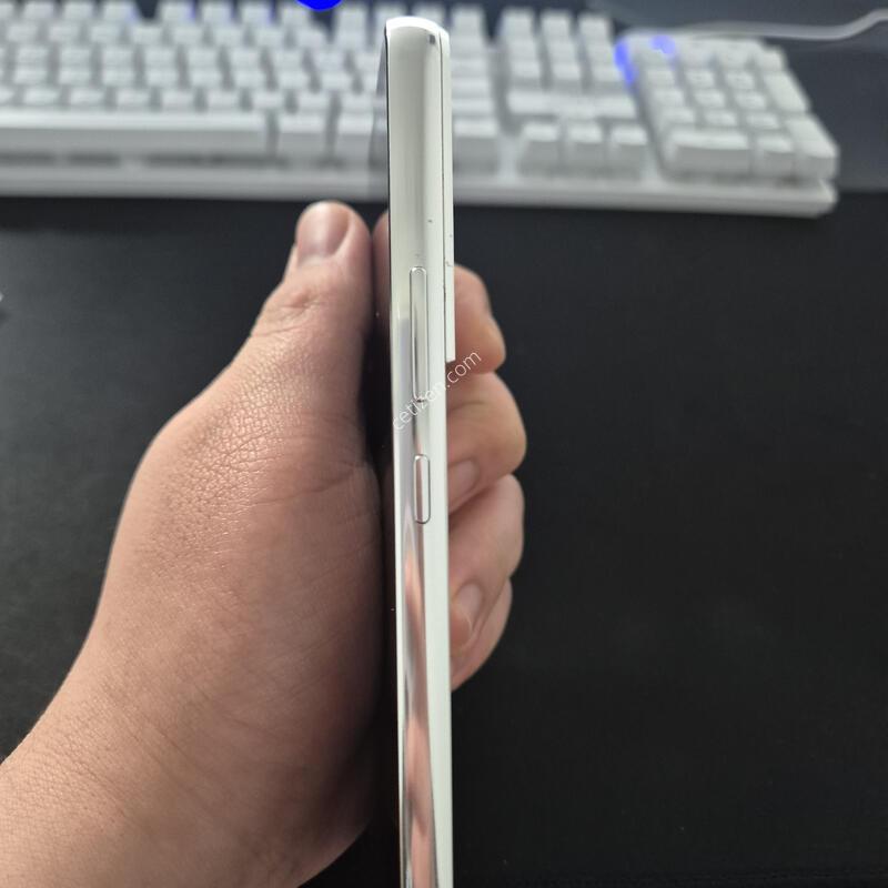 ������ S22 ȭ��Ʈ 256G