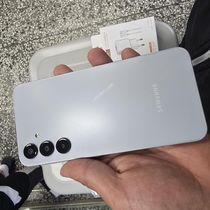 SK A16 (A165) 128G �ǹ����� ����� �˴ϴ�