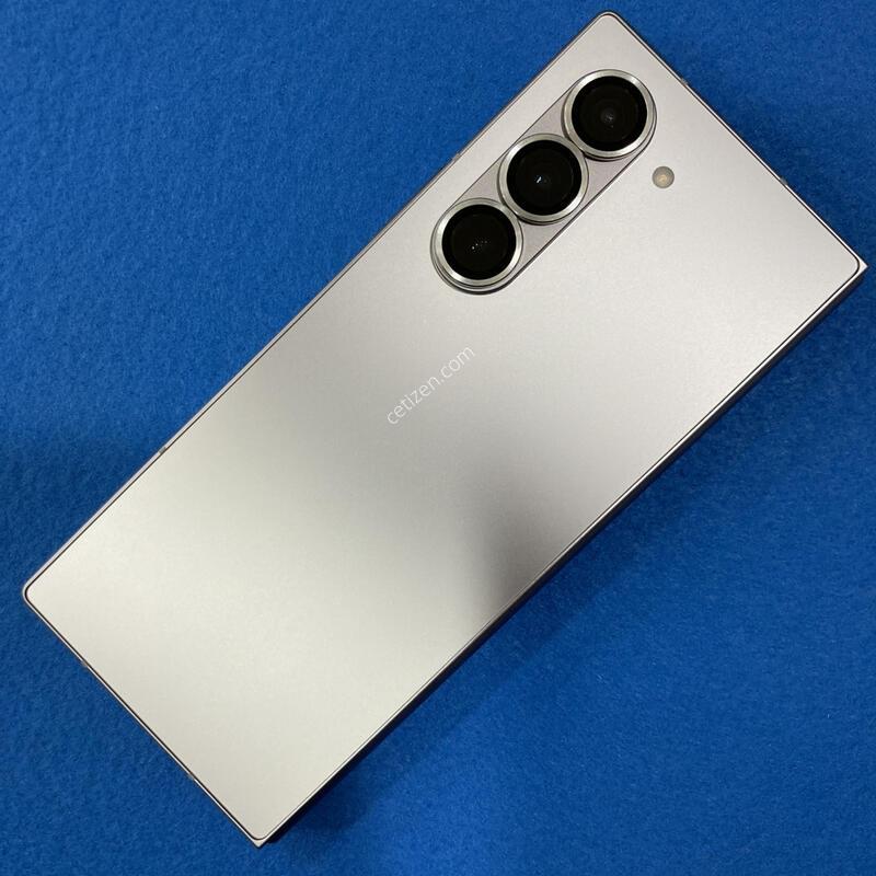 ����� �ֻ�! �ܰ�����, ����S, ���ܻ� / ��Ʈ����6 �ǹ� 512G (F956)