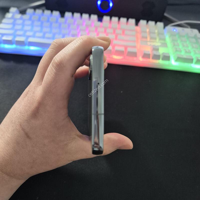 ������ S23 �÷��� 256G �׸�