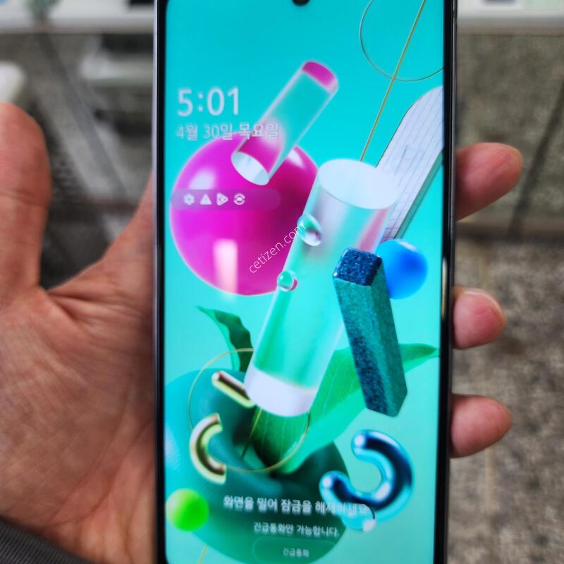 LG Q920 128�Ⱑ �������� ������ �����(�ܻ�.���ξ��� �����^^