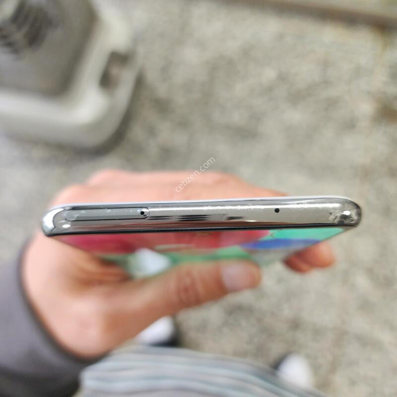 LG Q920 128�Ⱑ �������� ������ �����(�ܻ�.���ξ��� �����^^