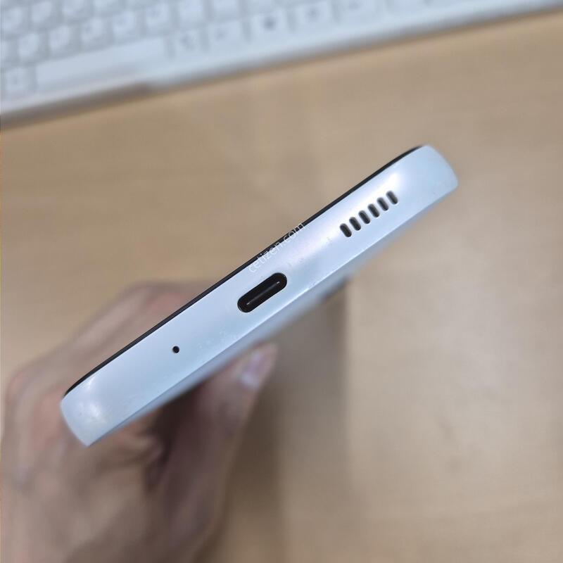 ����������3 ȭ��Ʈ A�� 128GB