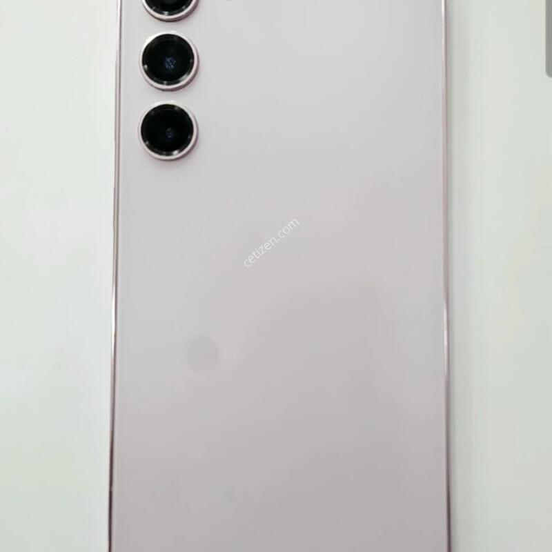 916