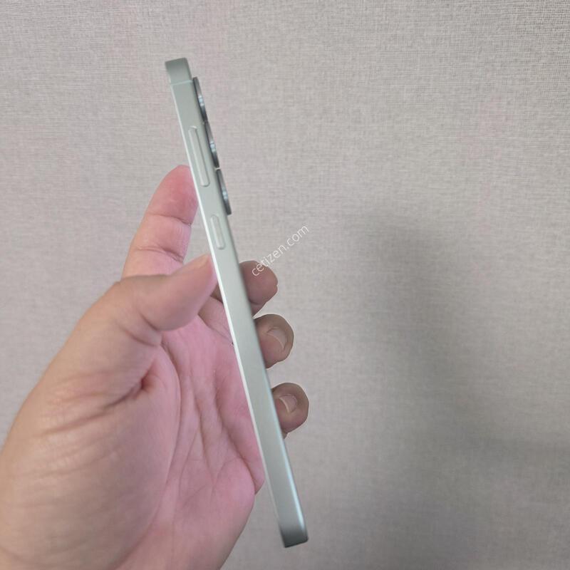 ������ S25�÷��� ��Ʈ 256�Ⱑ SS�� �Ⱦƿ�~
