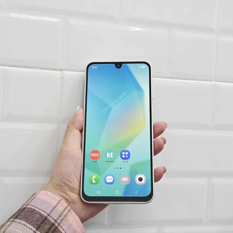 ������A16 ����Ʈ�׷��� 128GB