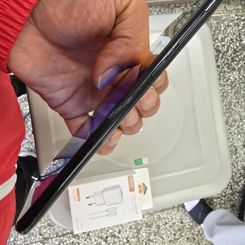 SK ���̵�4 32G �������� ����� �˴ϴ�