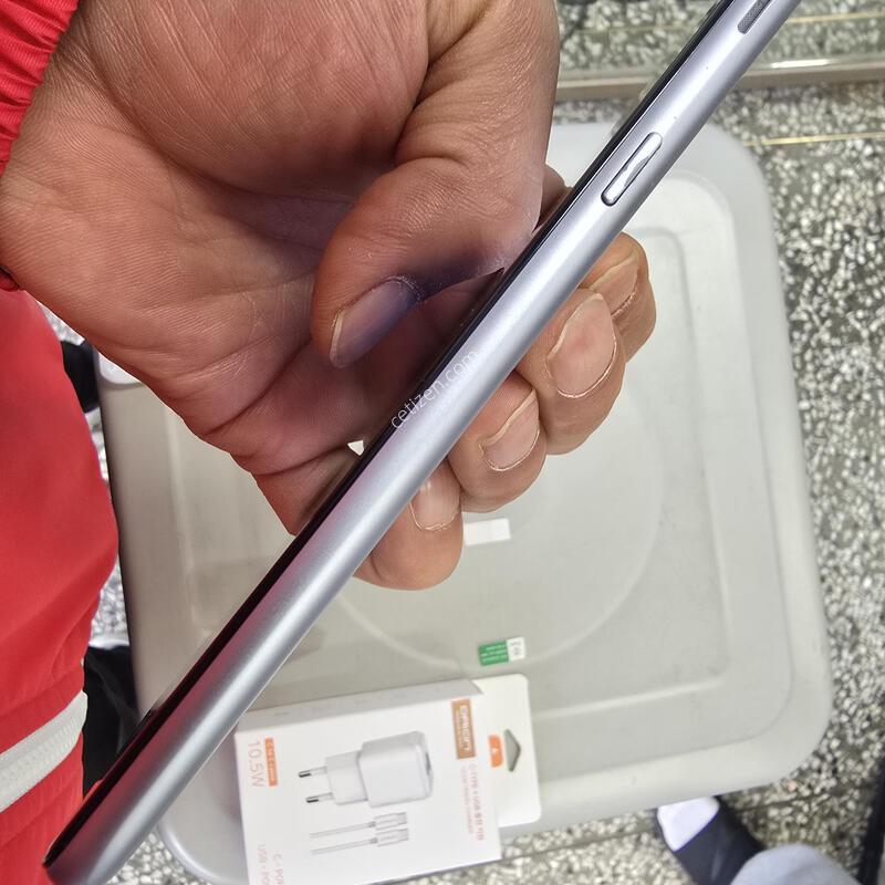 SK A6(A600) 32G �ǹ����� ����� �˴ϴ�