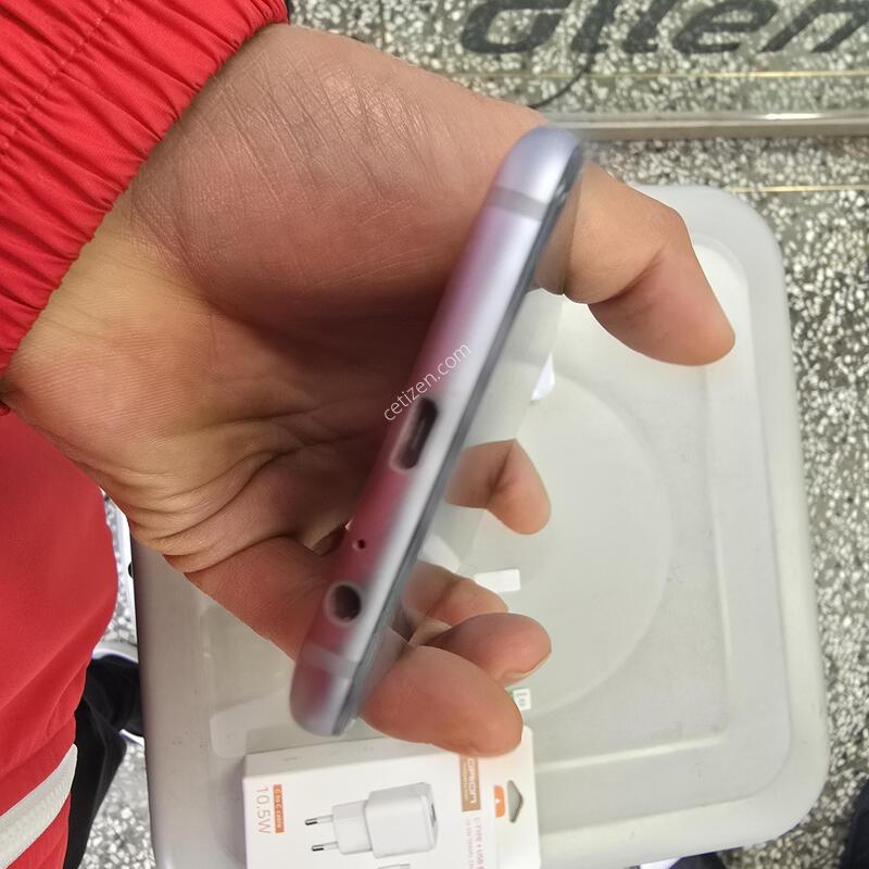 SK A6(A600) 32G �ǹ����� ����� �˴ϴ�