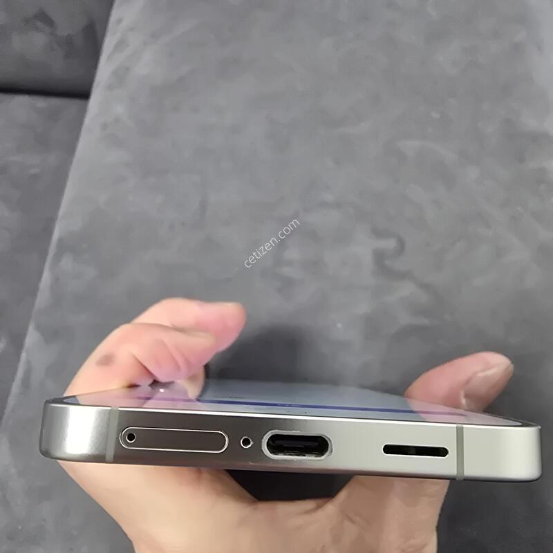 ������S26�÷����Ǹ��մϴ�