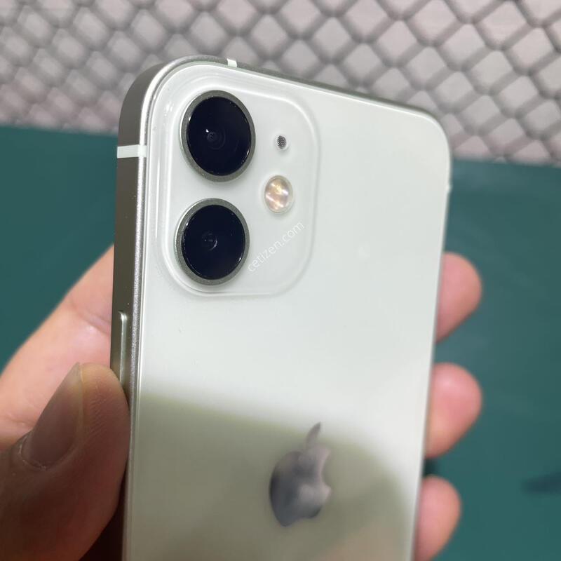 S�� ������ 12�̴� �׸� 128 GB ���͸� 90% (2)