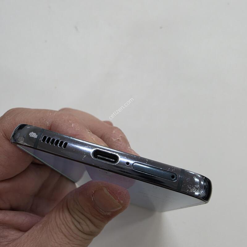 ������ S22�÷��� �׸� ���ܻ�