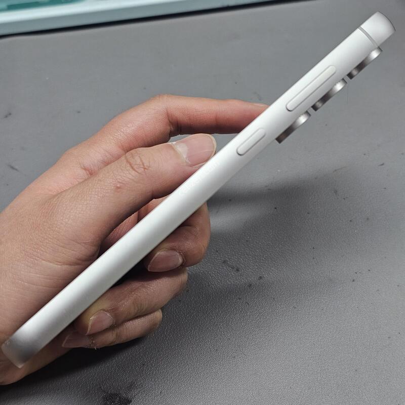 �Ｚ ������ S23FE 256GB ���� �������� ���ܻ� �߰��� ~!