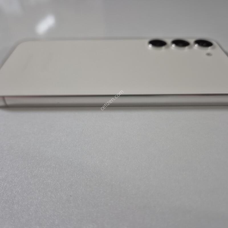 S�� ������ S23 ȭ��Ʈ 256GB