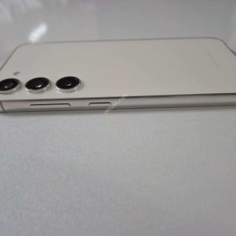 S�� ������ S23 ȭ��Ʈ 256GB