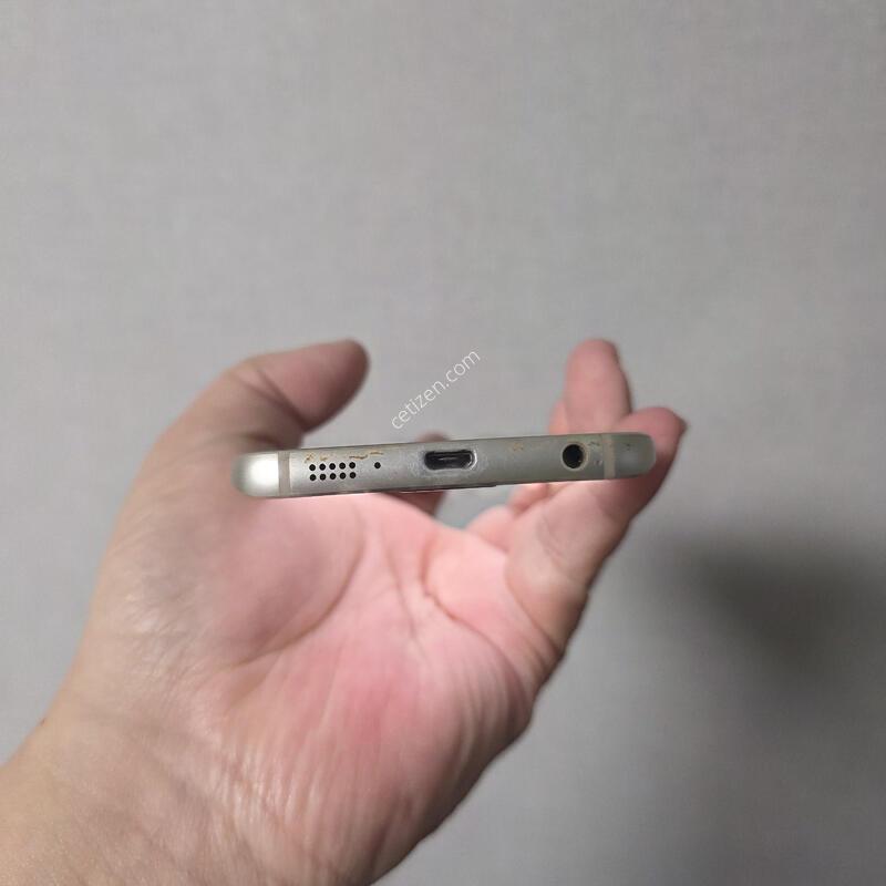 ������ S6���� ��� 64�Ⱑ �Ⱦƿ�~