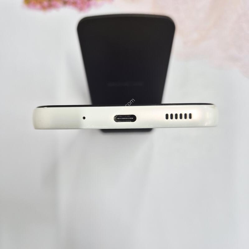 ����������3 ȭ��Ʈ 128GB