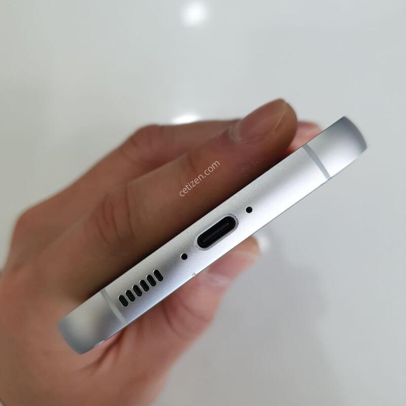 ������S23FE 256G ���ܻ� ���±� �߰��� �����