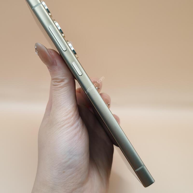 ������S24��Ʈ�� ƼŸ�����ο� 256G S�� �Ǹ��մϴ�