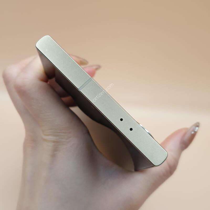 ������S24��Ʈ�� ƼŸ�����ο� 256G S�� �Ǹ��մϴ�