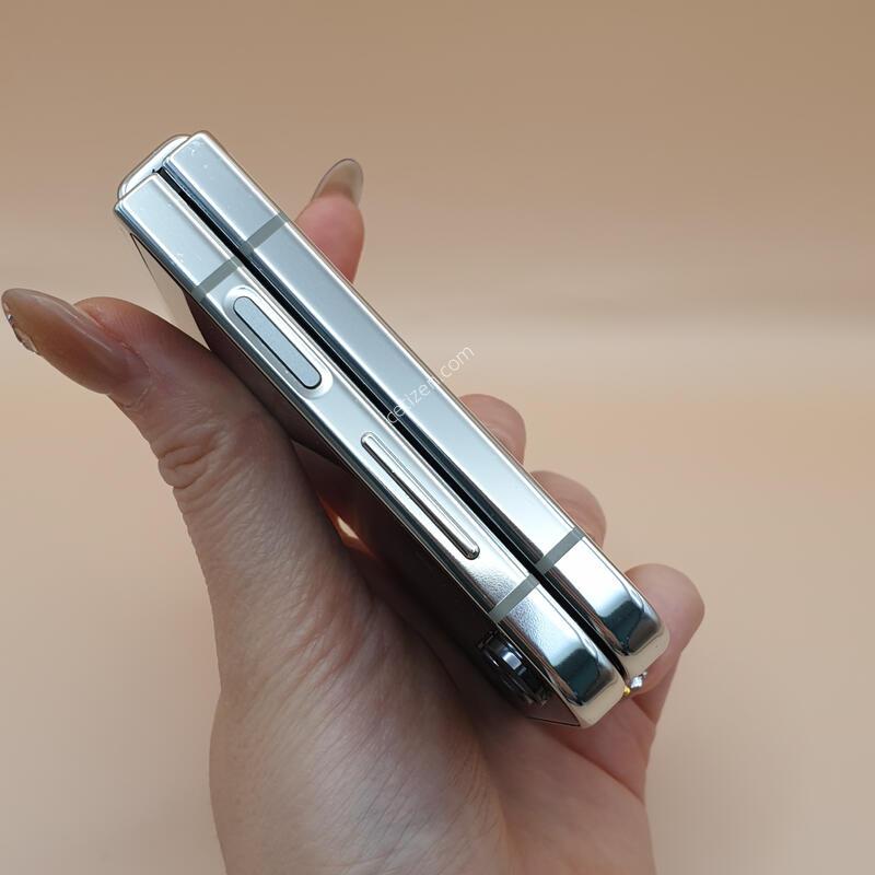 ������ Z�ø�5 5G ȭ��Ʈ 256�Ⱑ �Ǹ��մϴ�-F731N
