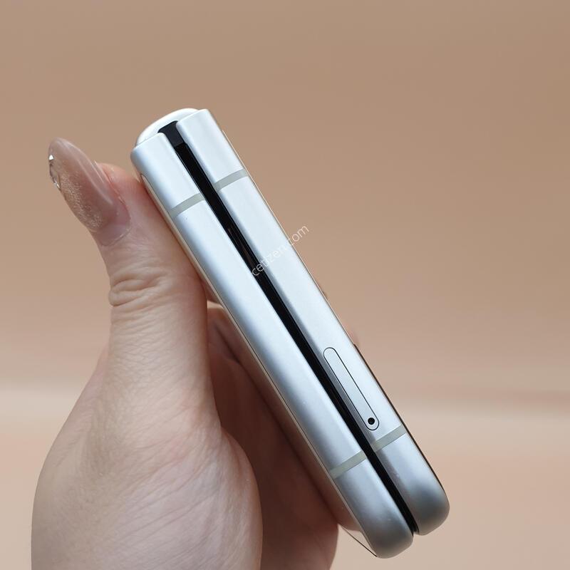 ������ Z�ø�3 5G ũ�� 256G �Ǹ��մϴ�-F711N