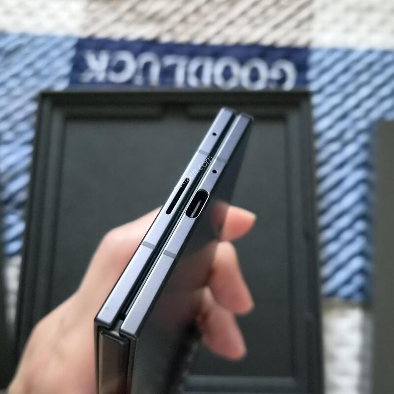 Z����7 256GB S+