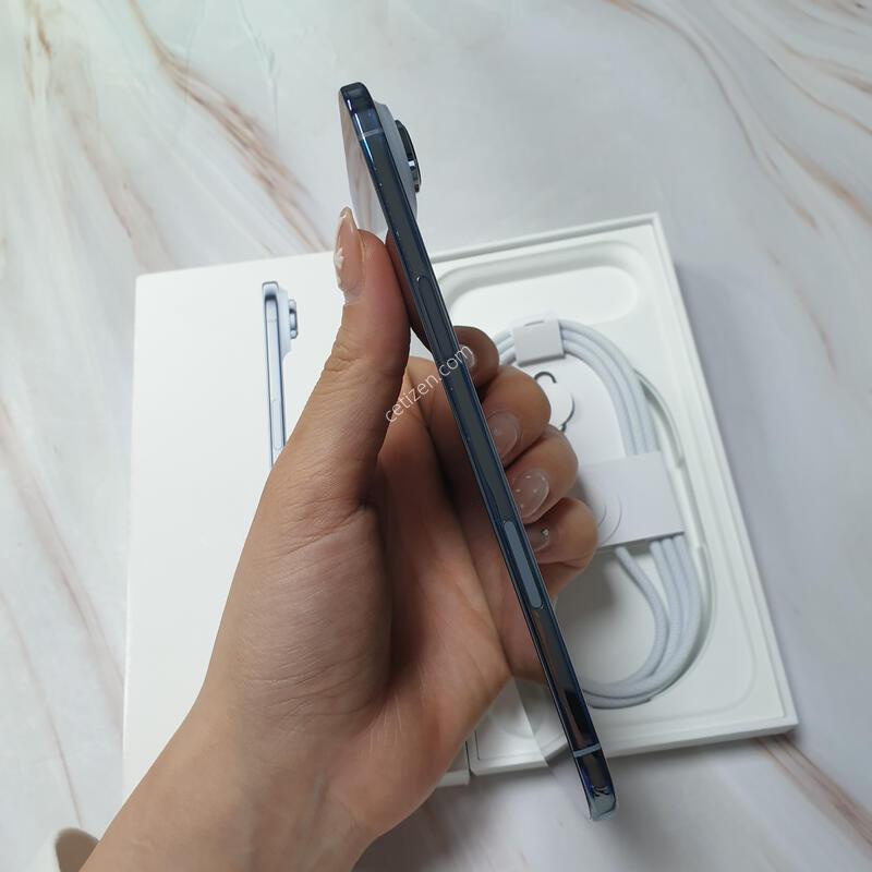 ������17���� ��ī�̺��� 512G ����ǰ �̻�� S�� Ǯ�ڽ� �Ǹ�