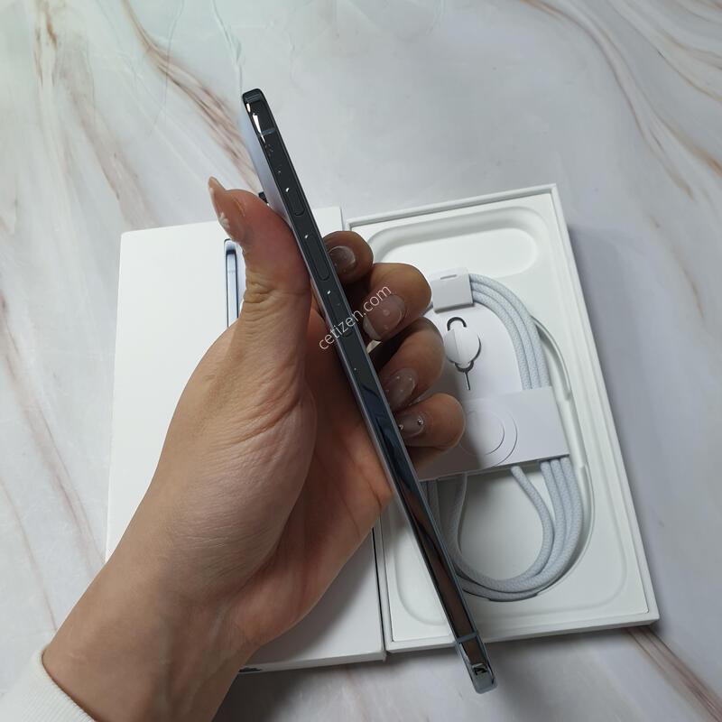 ������17���� ��ī�̺��� 512G ����ǰ �̻�� S�� Ǯ�ڽ� �Ǹ�
