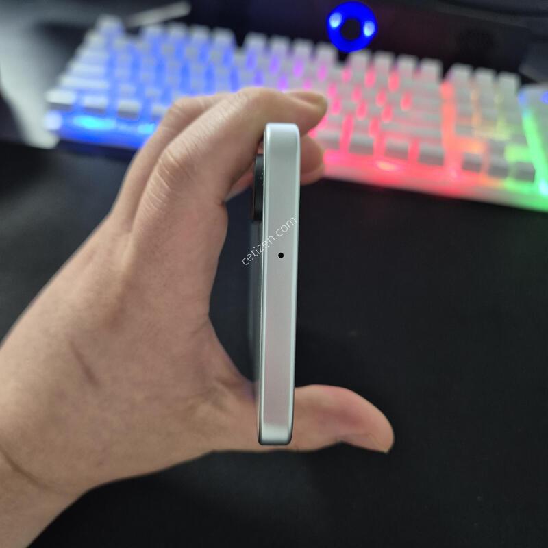 ������ ����4 ��Ʈ 128G