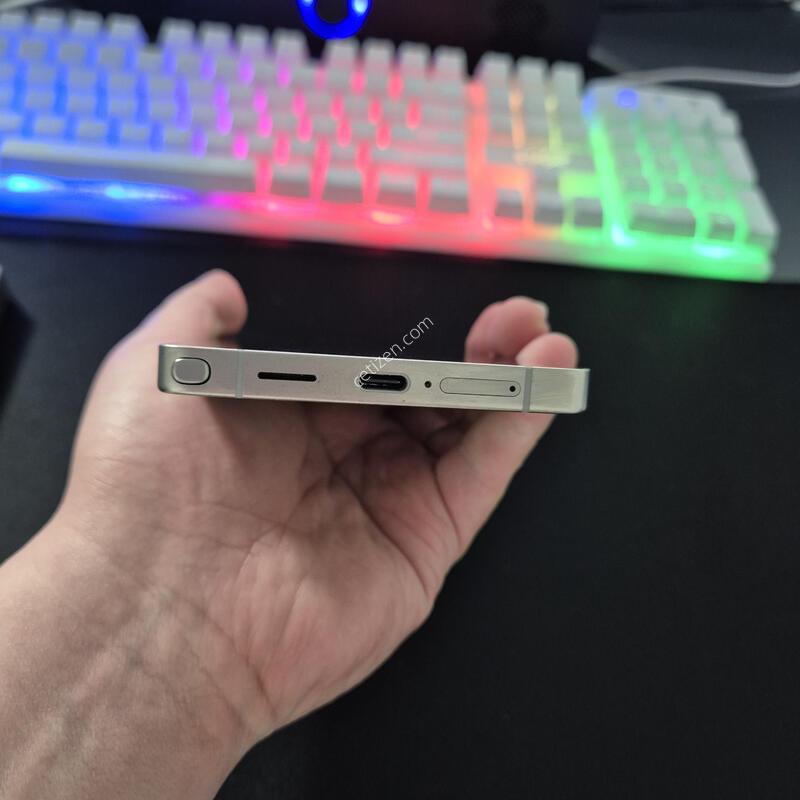 ������ S25 ��Ʈ�� 512G ����