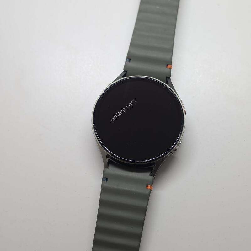 �����ÿ�ġ7 44mm lte �׸�