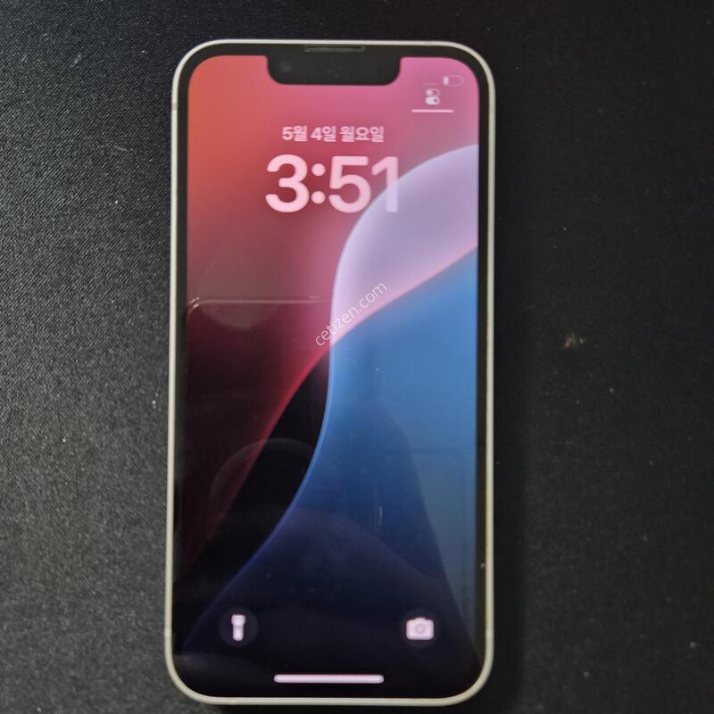 ������ 13�̴� ȭ��Ʈ 128G
