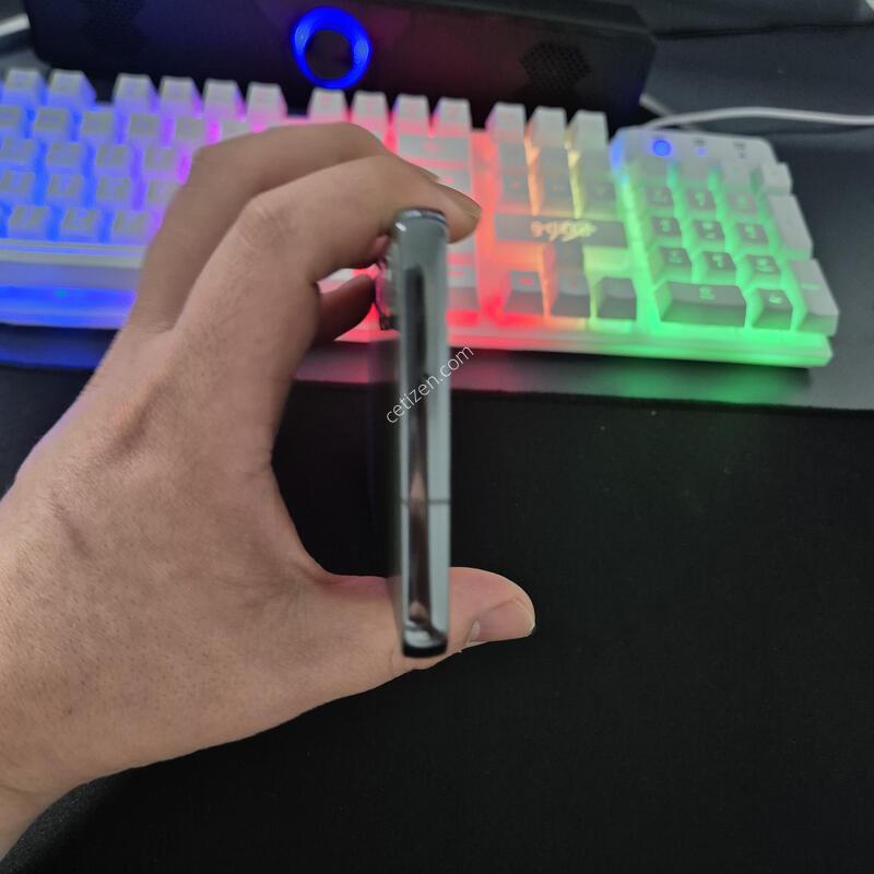 ������ S23 �÷��� �׸�