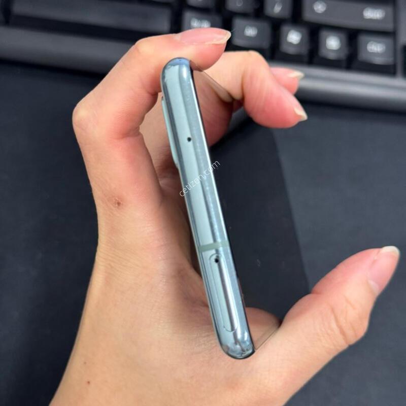 ������ S20FE