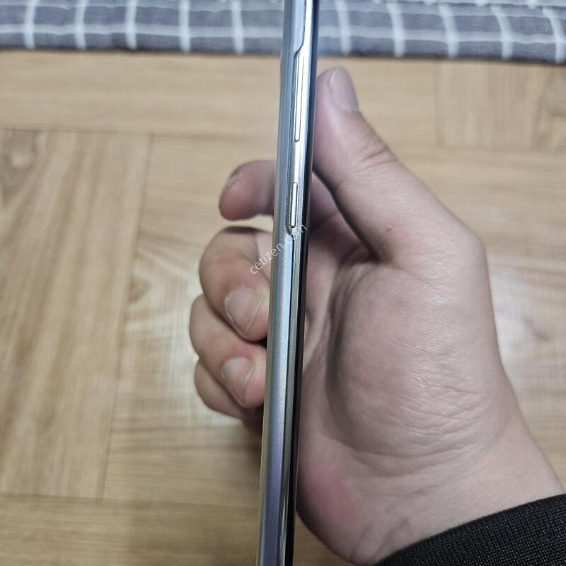 ������S10 5G 512GB �Ǹ�