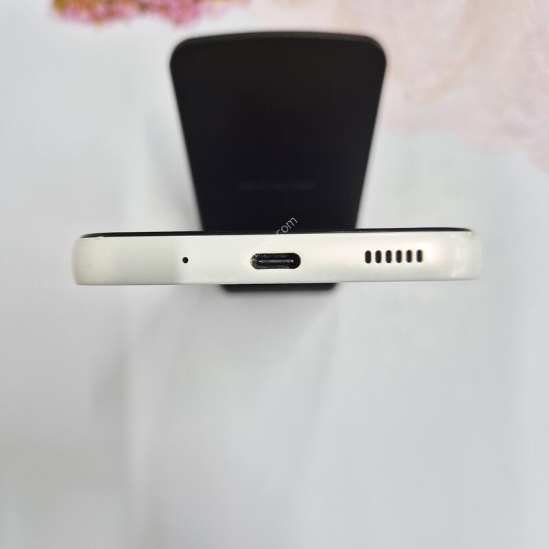 ����������3 ȭ��Ʈ 128GB