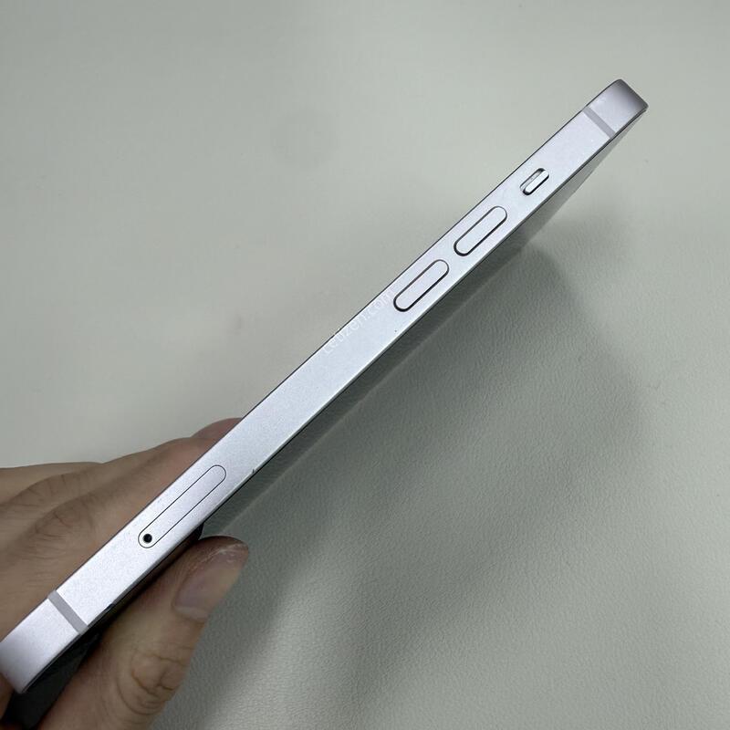 ������13 256GB