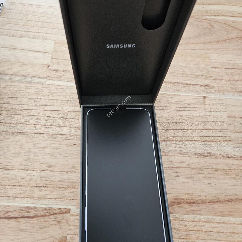 ������S25 256�Ⱑ �ڽ��� ���� ��ǰ