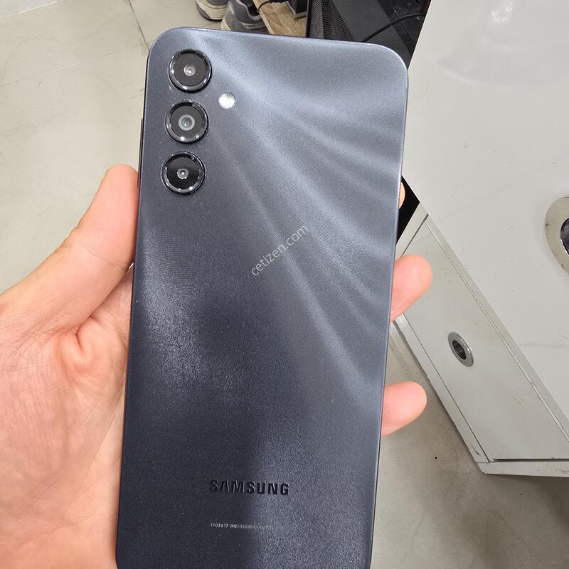 A��  ����3 128GB