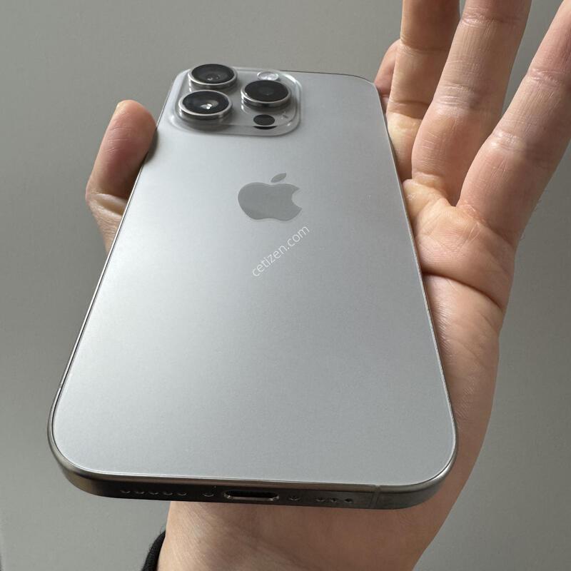 ������ 15 ���� 128GB ƼŸ�� Ǯ��