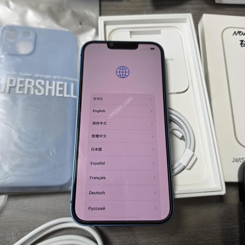 ������ 13 ���� 256GB �ڱ��� Ǯ�ڽ� + ���̽�, �ʸ�