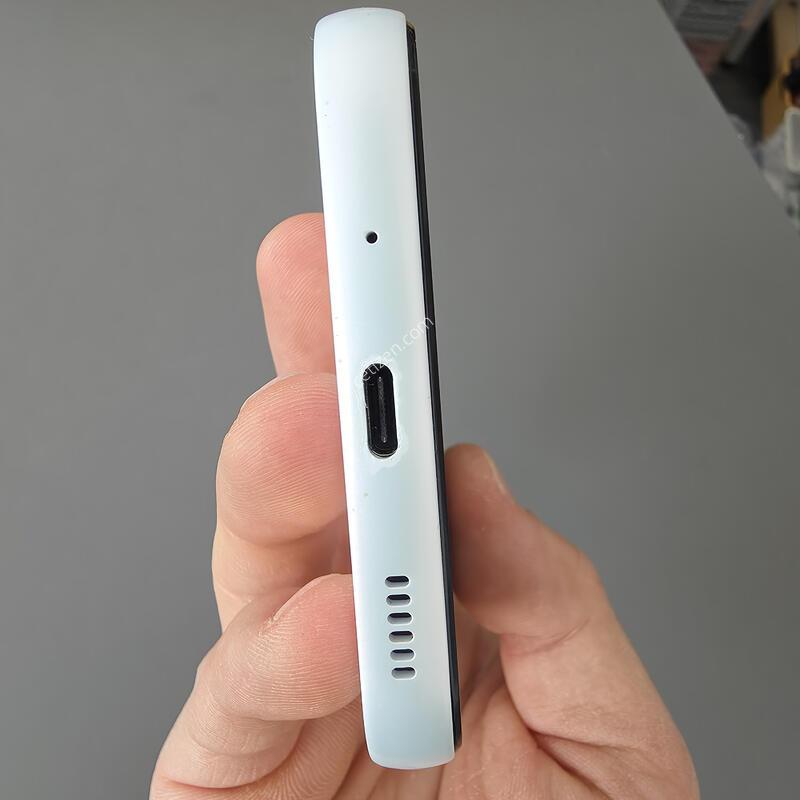(922)����������3 128 �Ǹ��մϴ�