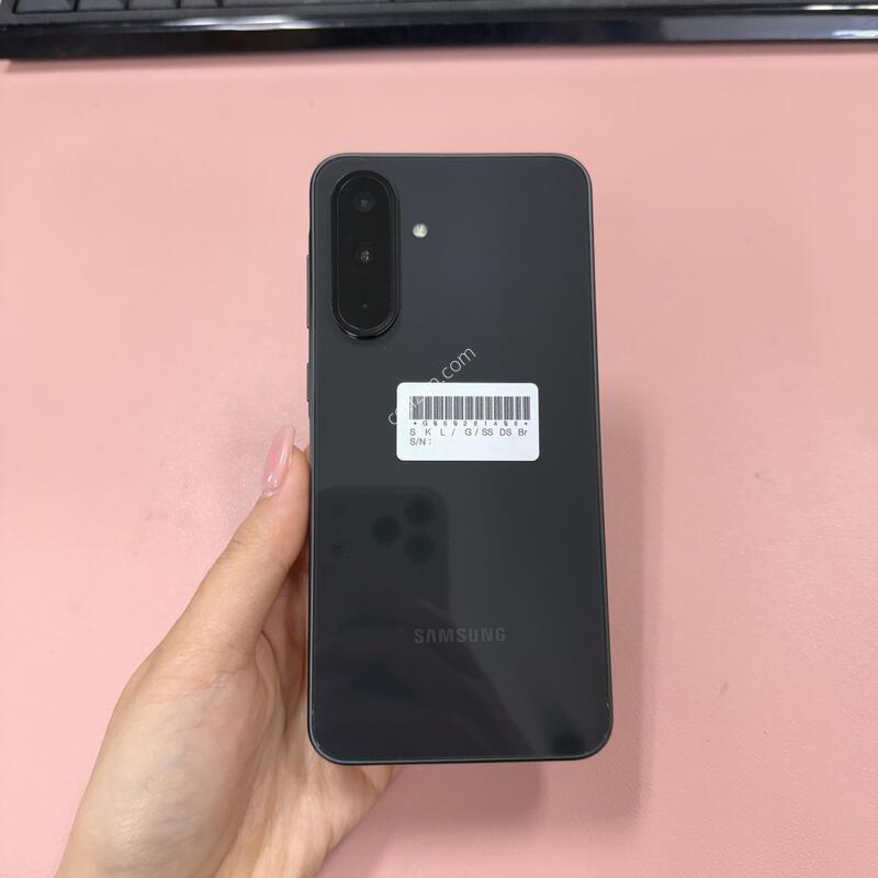 ������A36 ���� 128GB
